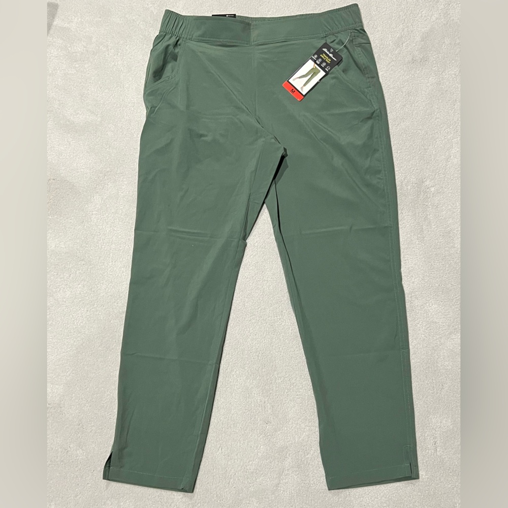 Eddie Bauer Green Ankle Pant Versatile Style